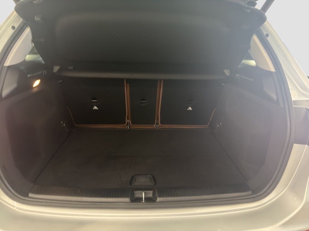 Fahrzeugabbildung Mercedes-Benz B 250 e Progress*Nav*SpurH*DISTRONIC*PDC*360°AHK