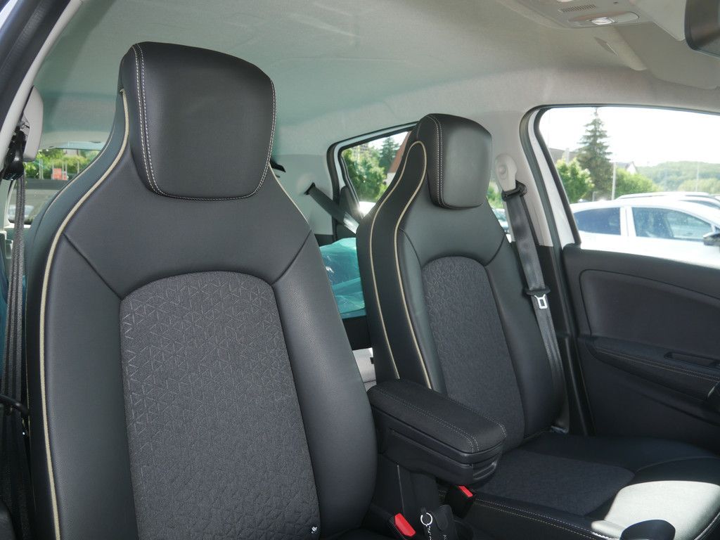Fahrzeugabbildung Renault ZOE E-TECH Iconic KLIMA PDC SHZ KAMERA BOSE LED