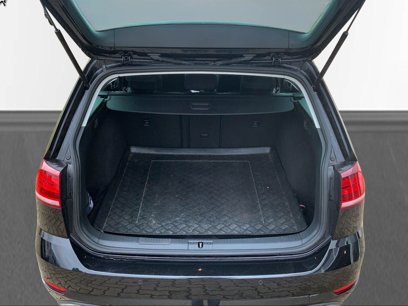 Golf VII Var 1.4 TSI Join RFK,AHK,NAV,SHZ.