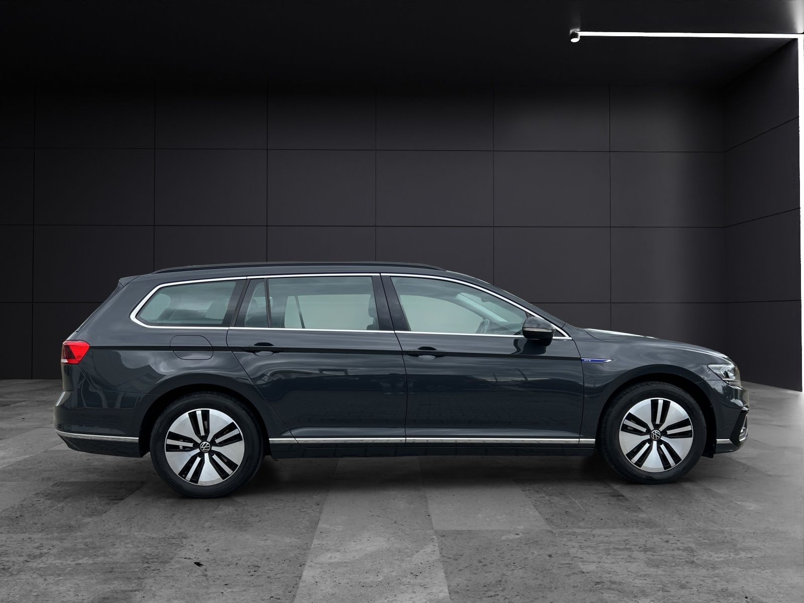 Fahrzeugabbildung Volkswagen Passat Variant GTE 1.4 TSI DSG LED Navi ACC SHZ