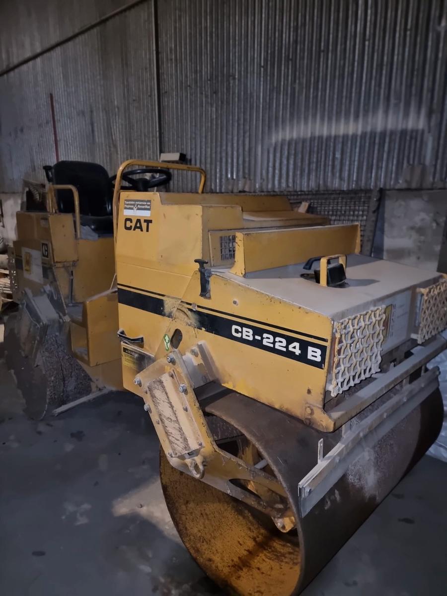 CAT CB224B/BJ-1992/VOLLEINSATZBEREIT