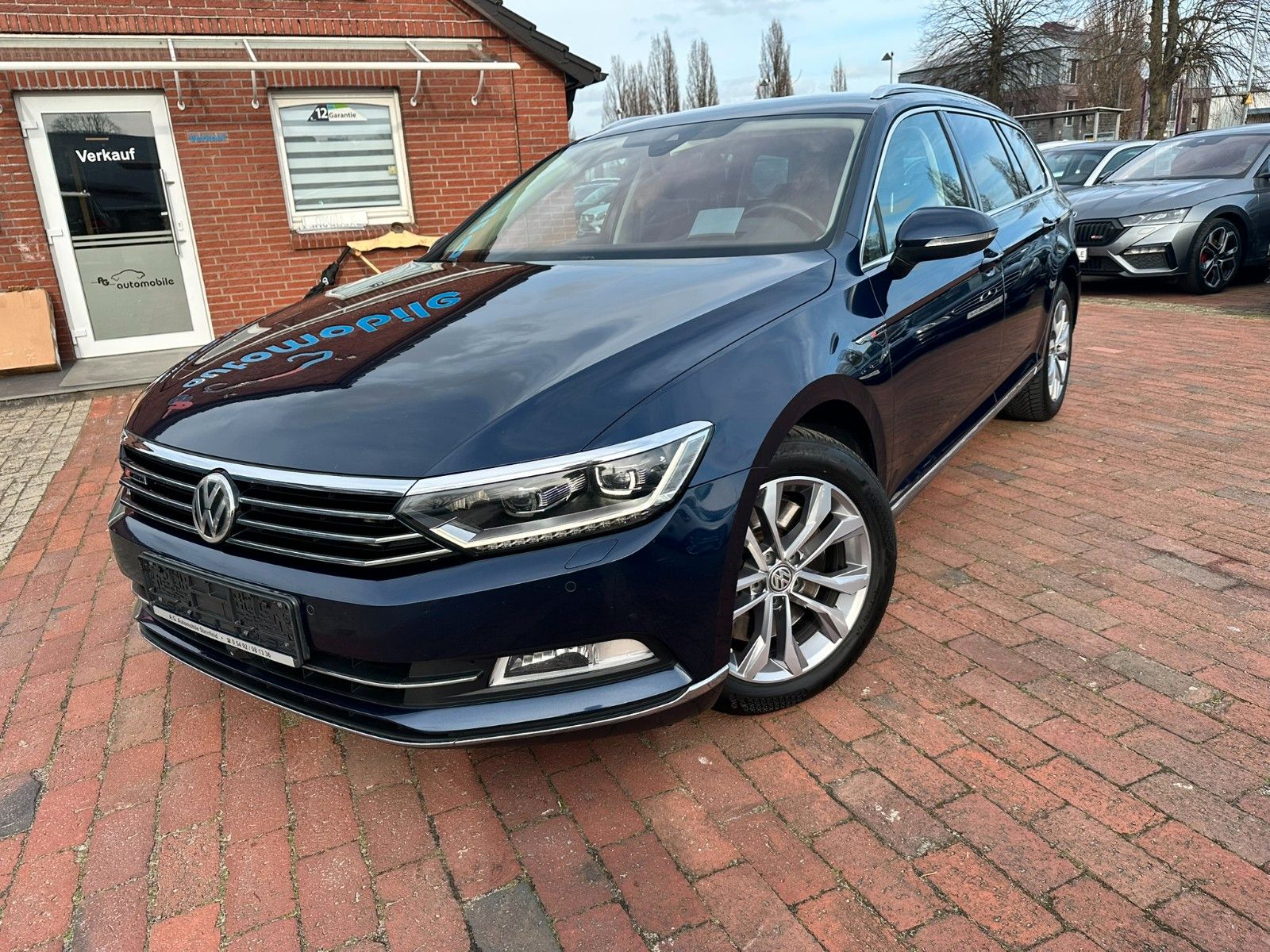 VW Passat Variant Highline 4Motion MASSAGE HUD ACC