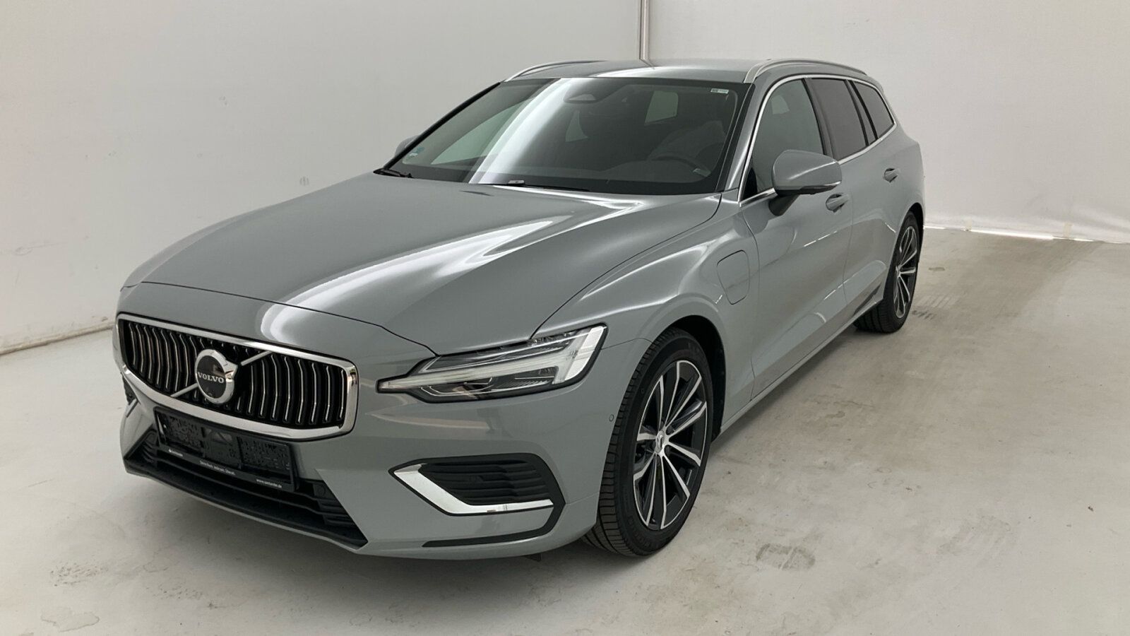 Volvo V60 T6 PHEV AWD Core 360° STDHZG AHK