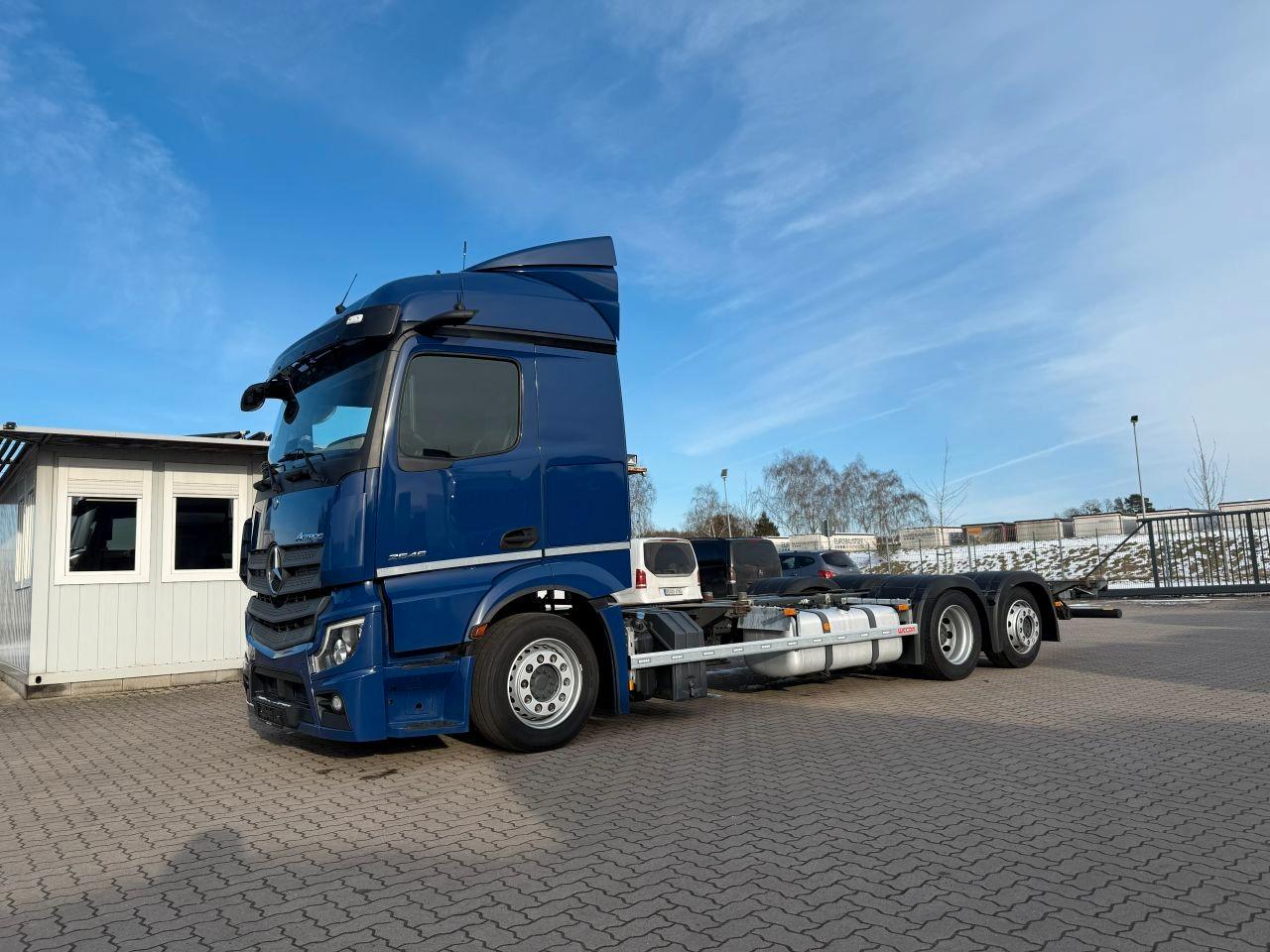 Mercedes-Benz Actros 2546 Jumbo BDF 7.82 Lenkachse