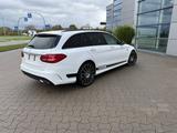 Mercedes-Benz C 400 T AMG, Night, Pano, Distr, U21, AHK,.. - Mercedes-Benz C 400 von privat