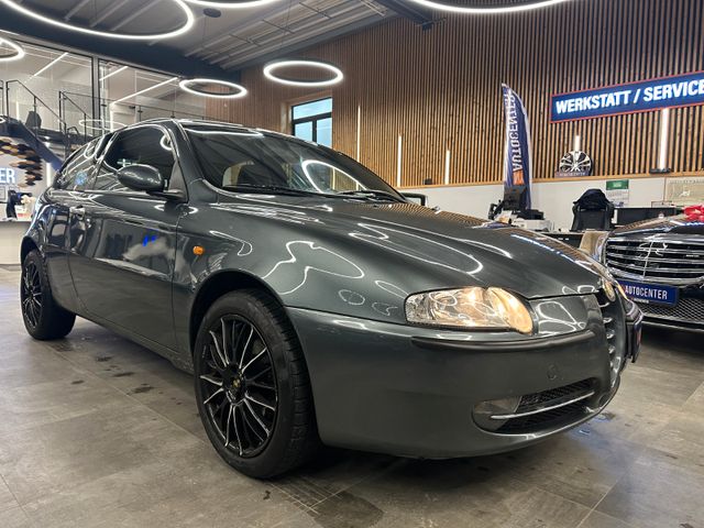 Alfa Romeo 147 1.6 16V T.Spark ECO *Klima*TÜV*CD-Player*