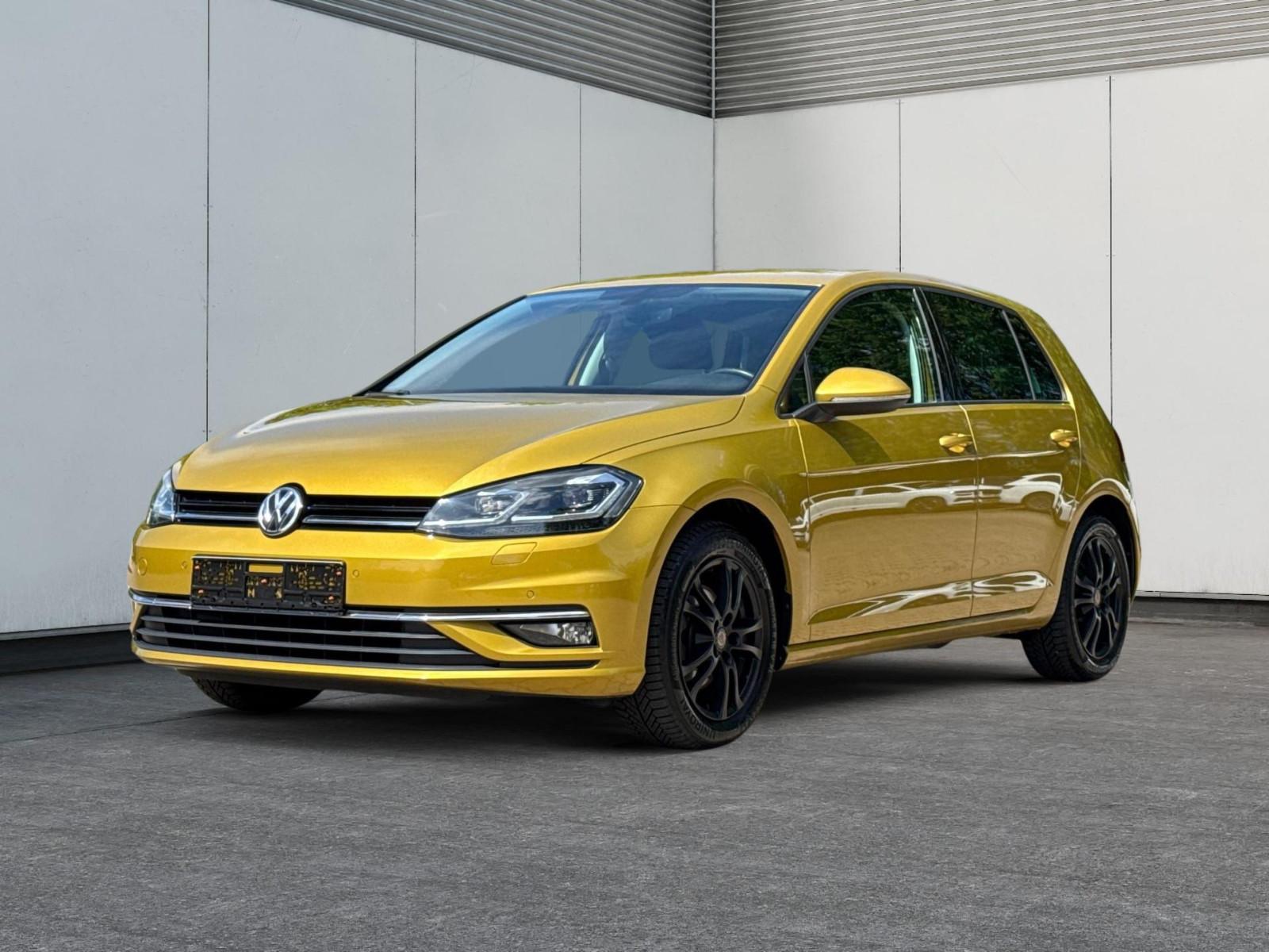 Volkswagen Golf 1.4 TSI Comfortline AHK+LED+GRA+SHZ+16"A...