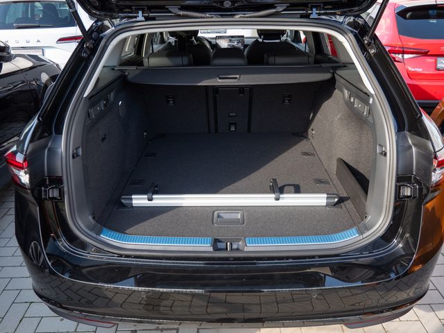 Foto Nummer 15: SKODA Superb