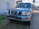 Nissan Patrol - Nissan Patrol: Automatik