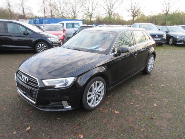 Audi A3 Sportback Sport 2.0 TDI DSG NAVI XENON ALU GJ