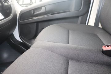 Fotografie des Opel Movano 2.2 BlueHDi 140 L3H2 Cargo Paket