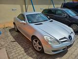 Mercedes-Benz SLK 200 KOMPRESSOR - - Mercedes-Benz SLK-Klasse in Dresden