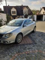 Volkswagen Eos 1.6 FSI Standard - Volkswagen Eos Standard mit Benzin-Antrieb