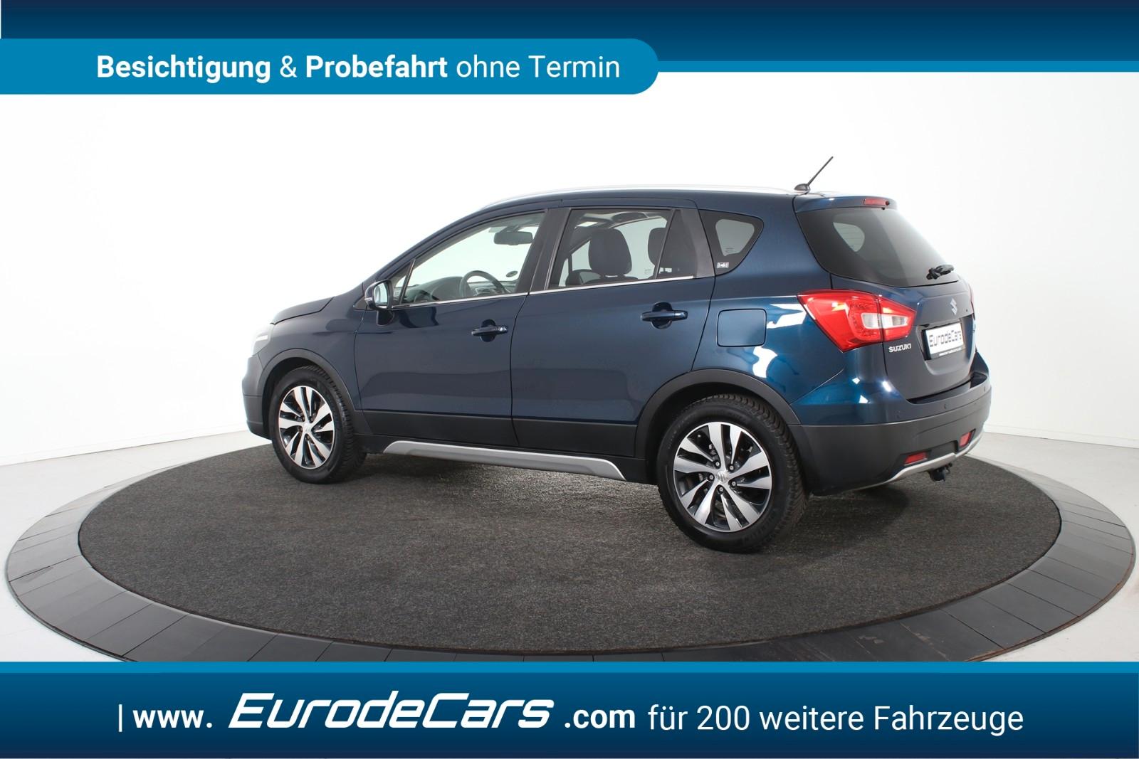 Suzuki (SX4) S-Cross  Automatik *Navi*Pano.*AHK*SHZ*