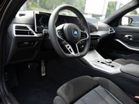 BMW 330 - Vorschau Bild 22