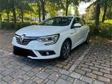 Renault Megane ENERGY TCe 130 Bose Edition Bose Edition - Renault Megane von privat