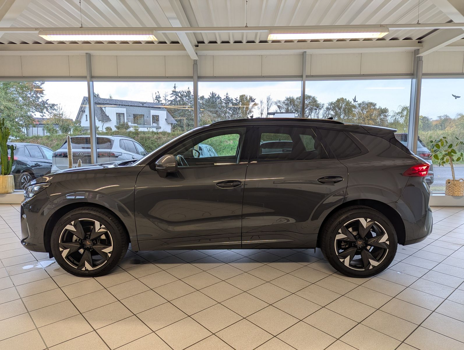 CUPRA Terramar 1.5 eTSI Sennheiser Edge-Paket HUD 19" - Image 4