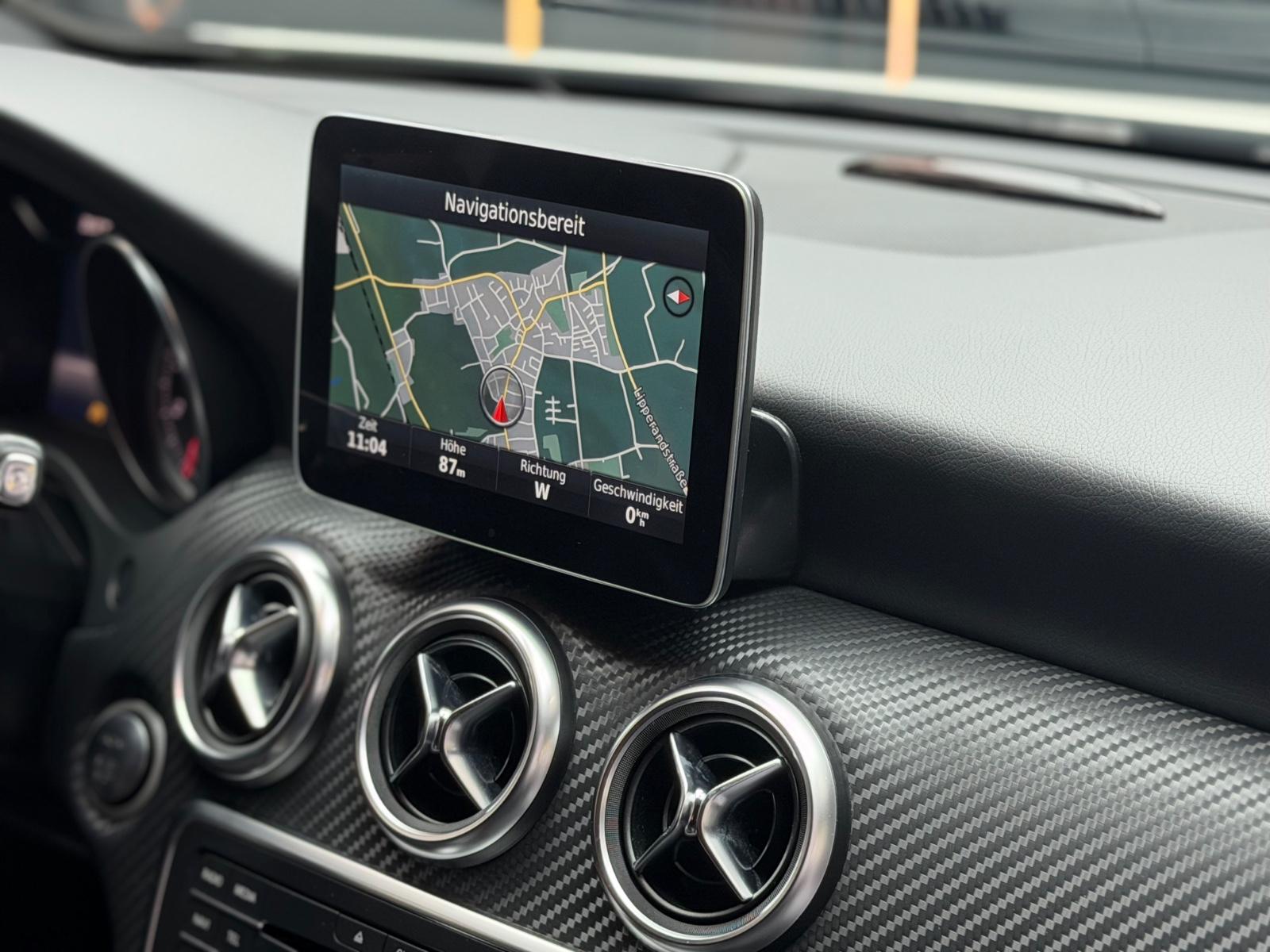 Mercedes-Benz A 180 BlueEfficiency/AMG-Line/Cam/LED