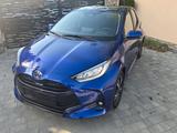 Toyota Yaris Hybrid Style 1.5VVT-i 116PS CV-T*NAVI*KAM