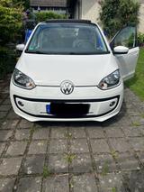 Volkswagen up! 1.0 55kW move up! move up! Panoramadach - gebrauchte VW up! aus dem Jahr 2013