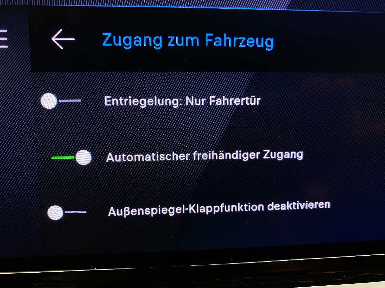 Peugeot 2008 Allure 1.2 Autom. LED Winterpaket AHK