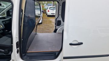 Volkswagen Caddy - 10