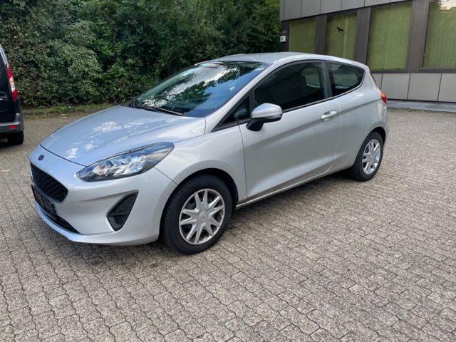 Ford Fiesta Trend, 1,2 Ltr, Motor klackert, läuft.