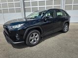 Toyota RAV 4 RAV4 4x2 ,LED,ACC, Garantie, Benziner - gebrauchte Toyota RAV 4 aus dem Jahr 2023