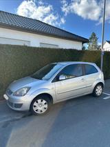 Ford Fiesta 1,4 TDCi Ambiente Ambiente - Ford Fiesta Ambiente mit Diesel-Antrieb