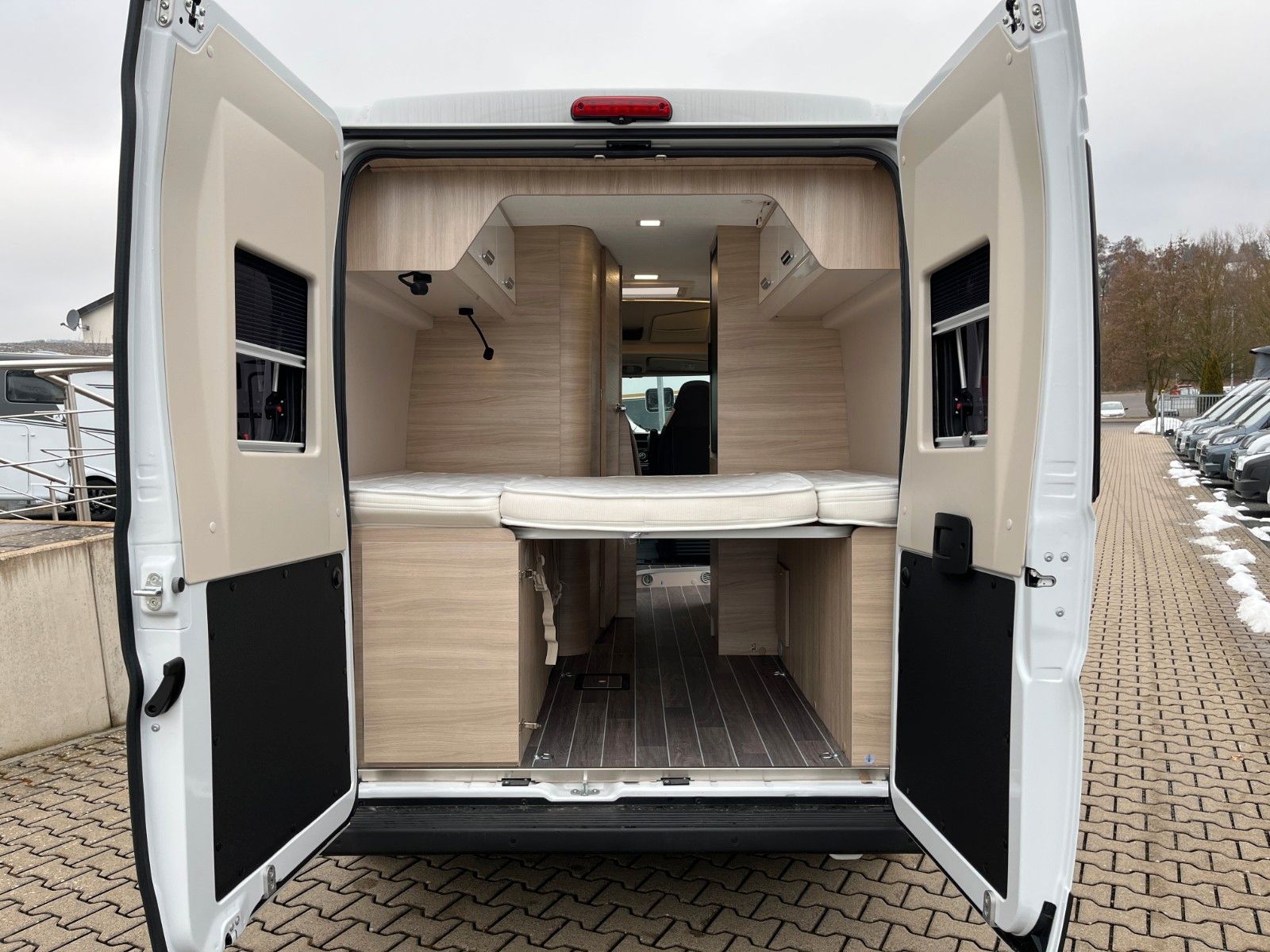 Fahrzeugabbildung Forster Vantasy V 599 HB *Modell26*Rückfahrkam.*Dieselhz