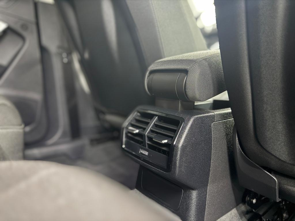 Audi Q3 40 TDI quattro S line, Foto 41 von 50