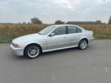 BMW E39 525i - Titan-Silber mit frischem TÜV - BMW 525: 525i E39