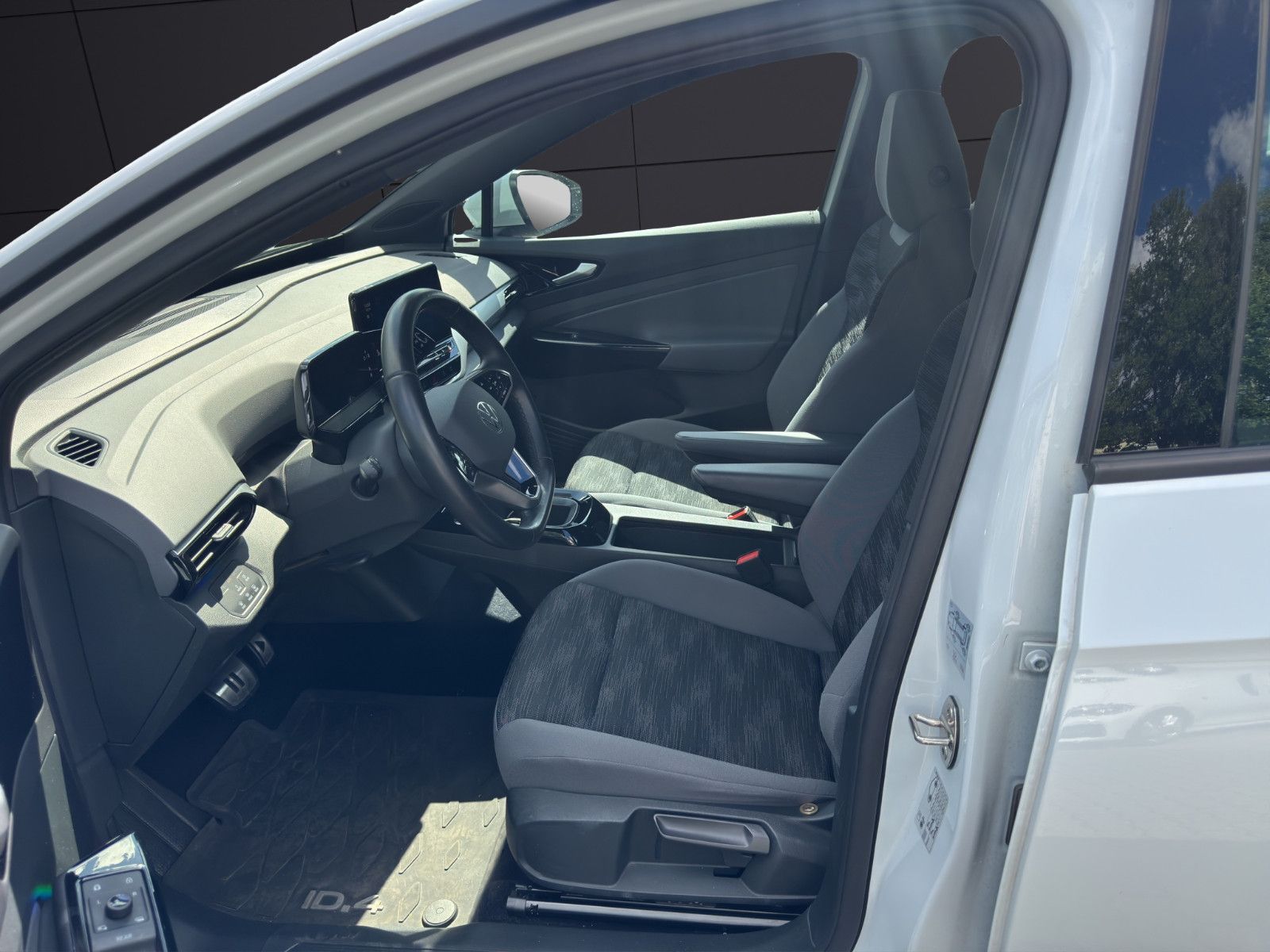Fahrzeugabbildung Volkswagen ID.4 Pure Performance/ACC/Apple CarPlay/Ambiente
