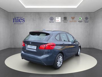 Fahrzeugabbildung BMW 216i Active Tourer Advantage Klima Einparkhilfe