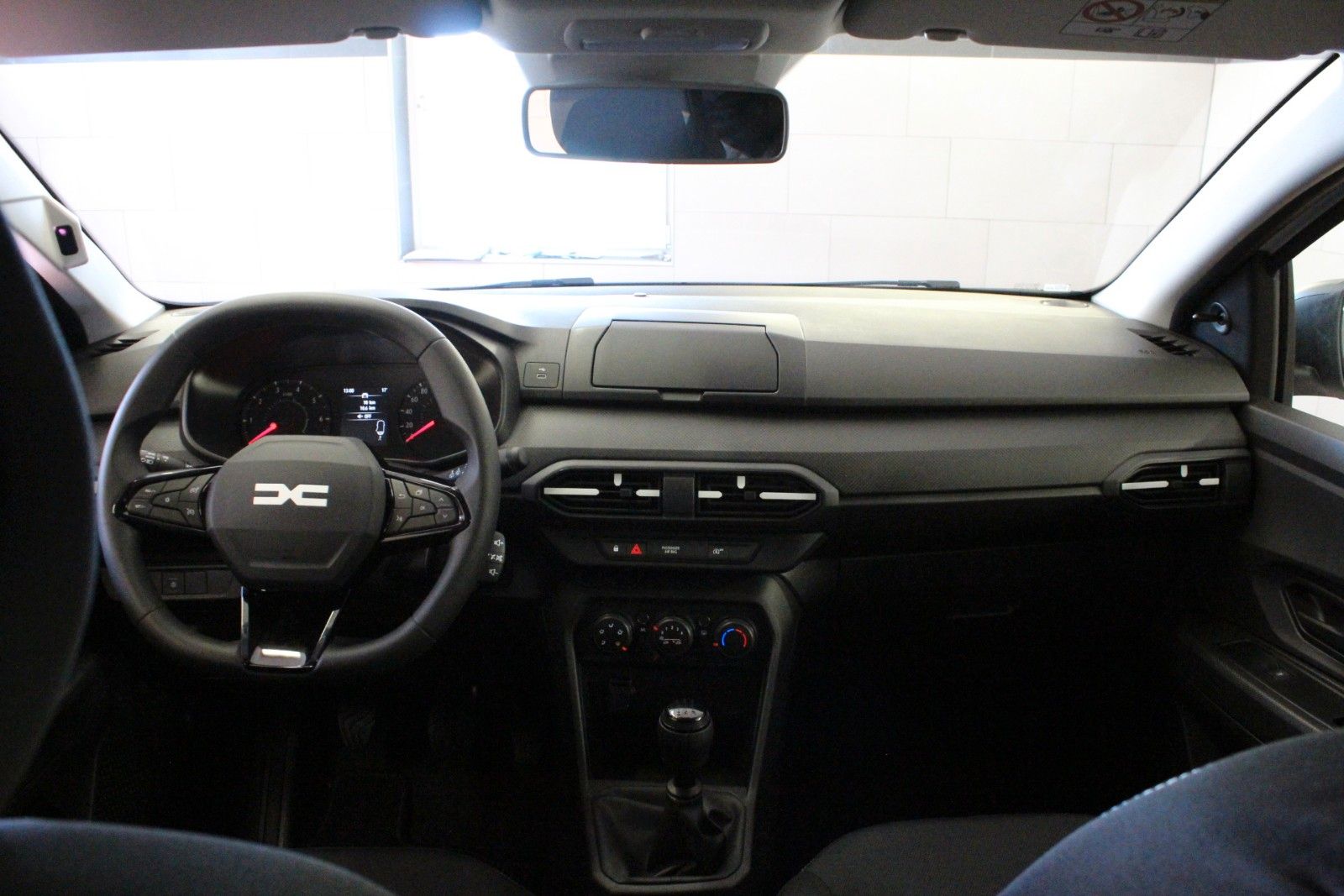 Fahrzeugabbildung Dacia Sandero SCe 65 Essential*Klima*Media Display*