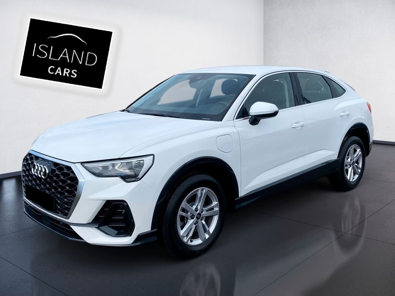 Audi Q3 SPB 45 TFSI e S tronic imagem 2