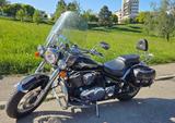 Kawasaki VN 900 mit Koffer, Scheibe, Navi - KAWASAKI VN 900