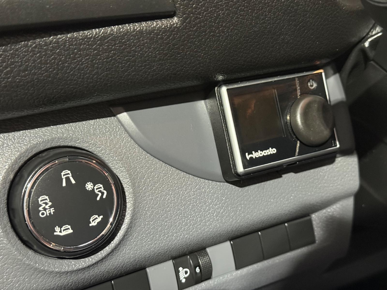 Peugeot Expert 2.0 HDI Premium L2 KLIMA NAVI TEMP AHK