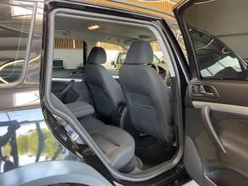 Skoda Octavia Combi Scout 4X4 *TÜV Neu*Xenon*
