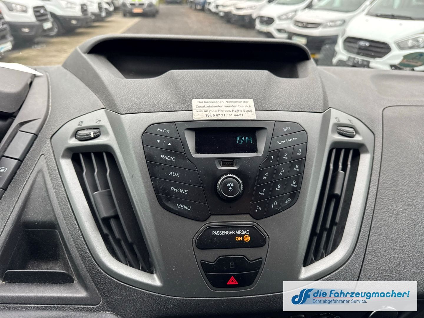 Fahrzeugabbildung Ford Transit Custom Tourneo 300 L1 *4044 *EXPORT