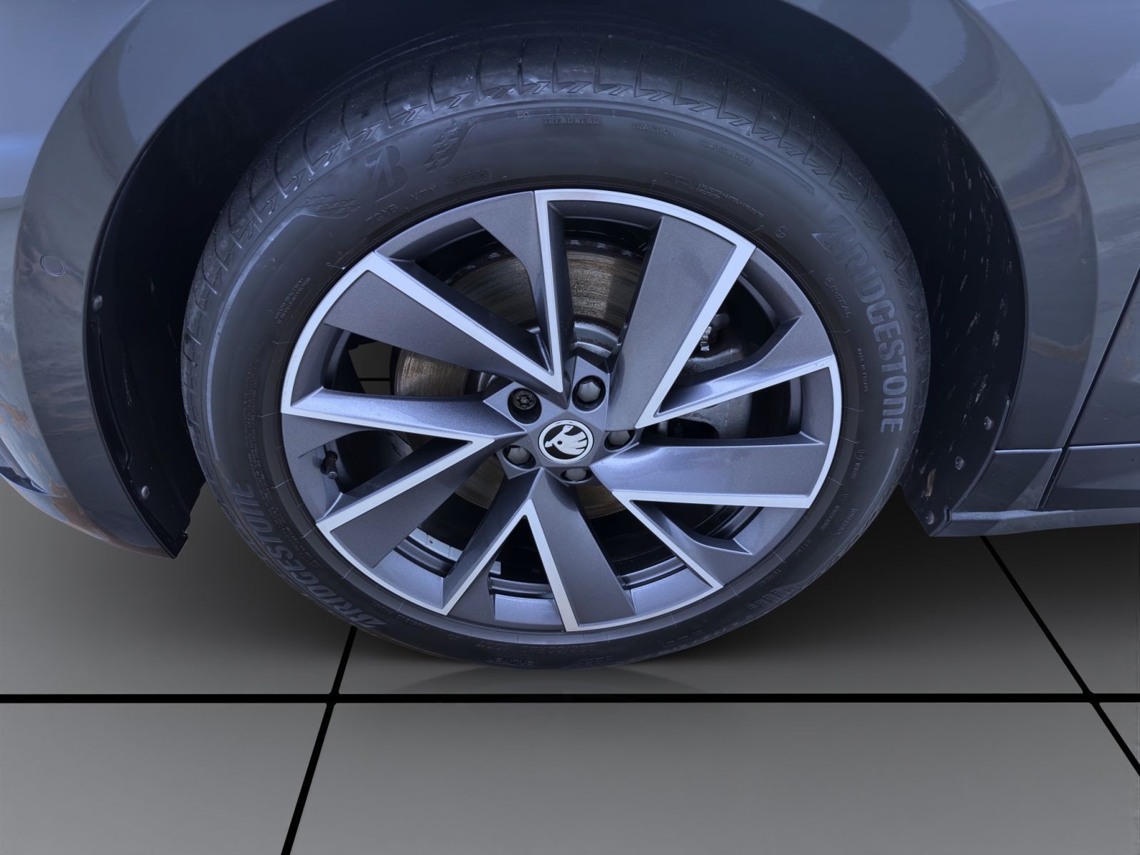 Skoda Enyaq - Bild 9