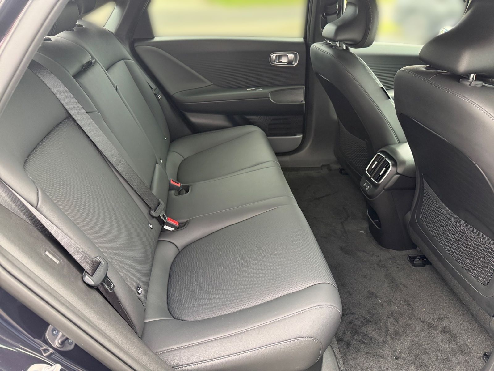 Hyundai IONIQ 6 – Bild 13