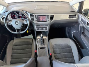 Volkswagen Golf - 12