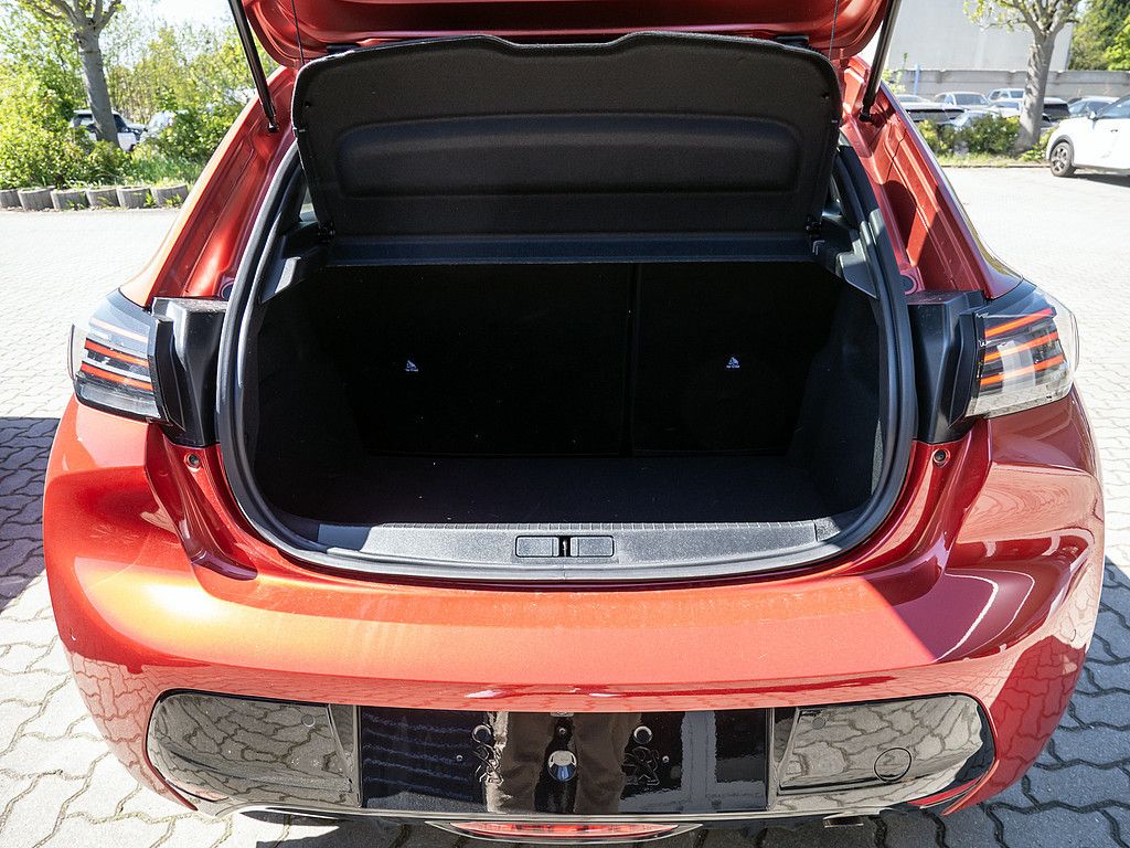 Peugeot 208 - Bild 8