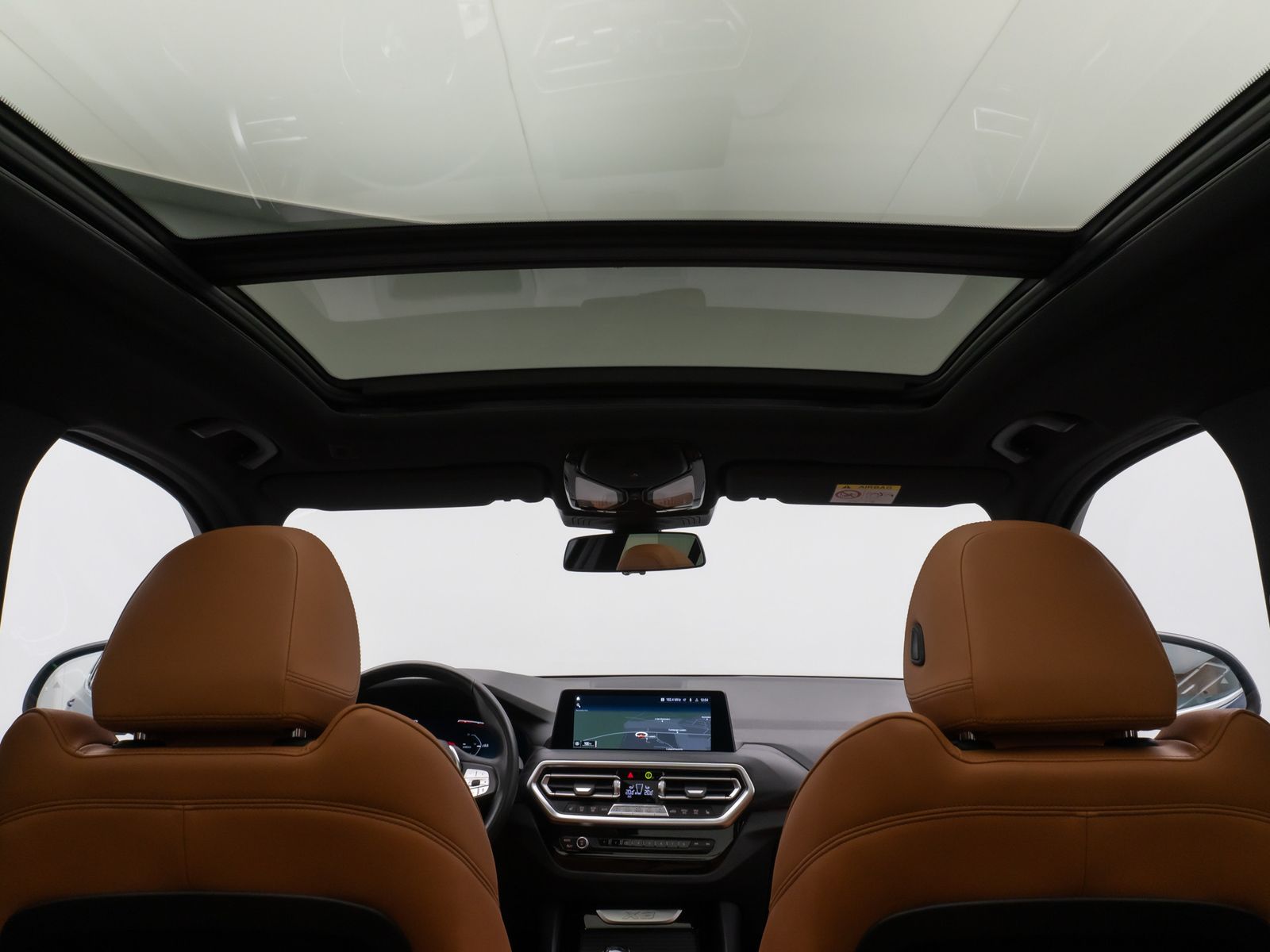 Fahrzeugabbildung BMW X3 xD20i Panorama Kamera HUD AHK Komfort Sport