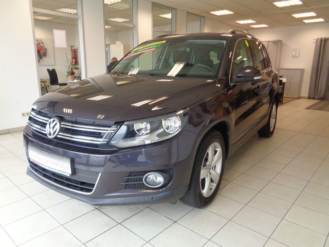 Volkswagen Tiguan 1.4 TSI BMT LOUNGE Sport & Style