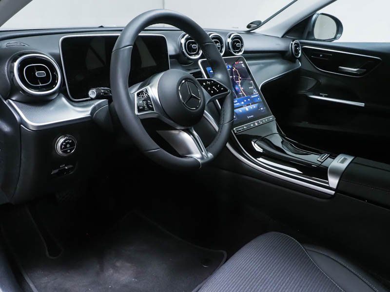 Fahrzeugabbildung Mercedes-Benz C 200 Avantgarde*Digital*AHK*360°*Totwink*CarPl*