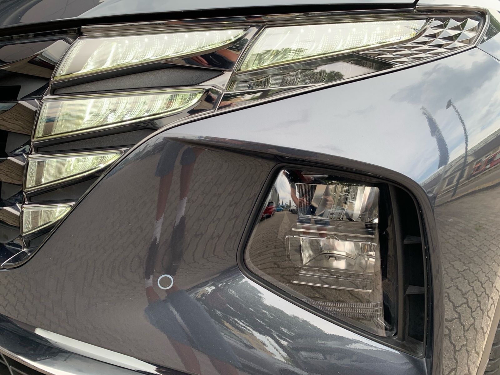 Fahrzeugabbildung Hyundai TUCSON 1.6 T-GDI Trend Plug-In Hybrid 4WD 1Hd