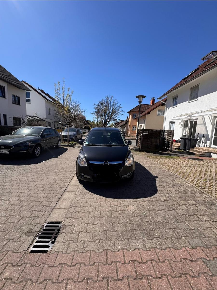 Opel Agila