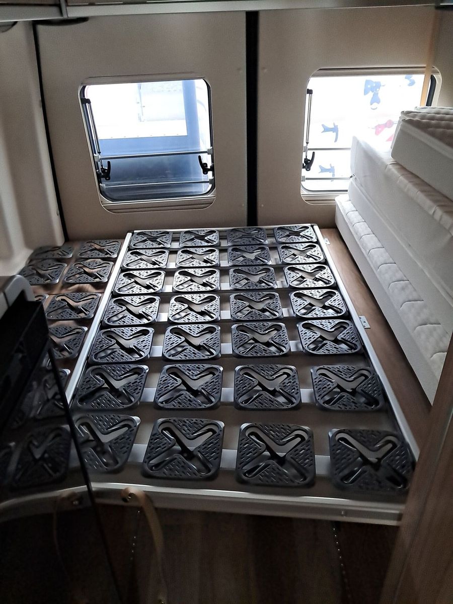 Fahrzeugabbildung HYMER / ERIBA / HYMERCAR Grand Canyon S CrossOver Mercedes 4x4 AHK,Luftfe